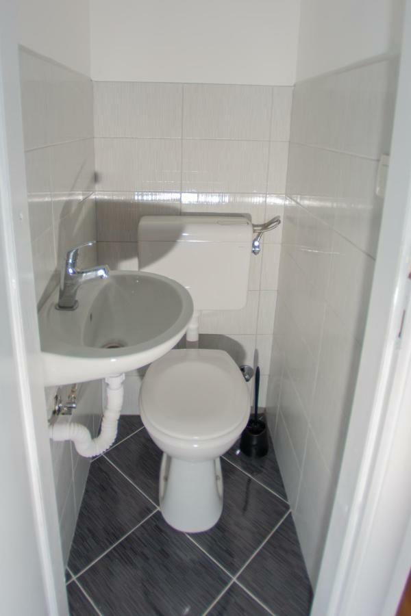Apartmani Sunset Rogotin Kültér fotó